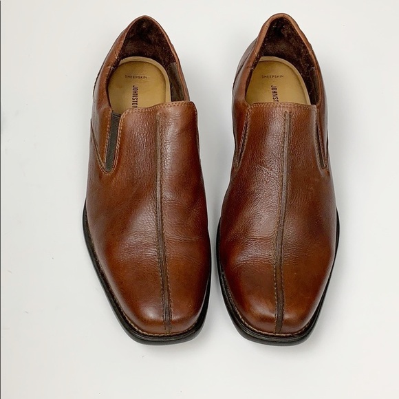 johnston murphy slip on shoes